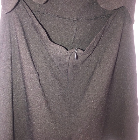 Black Boutique Romper - Picture 6 of 6